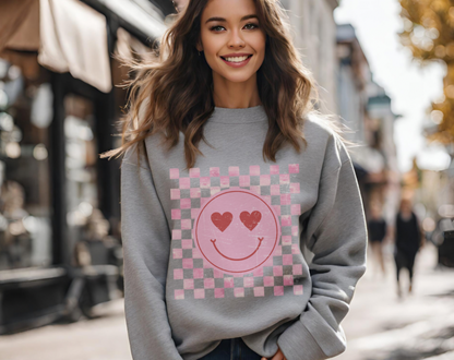 Retro Checkered Heart Smiley - Unisex Crew